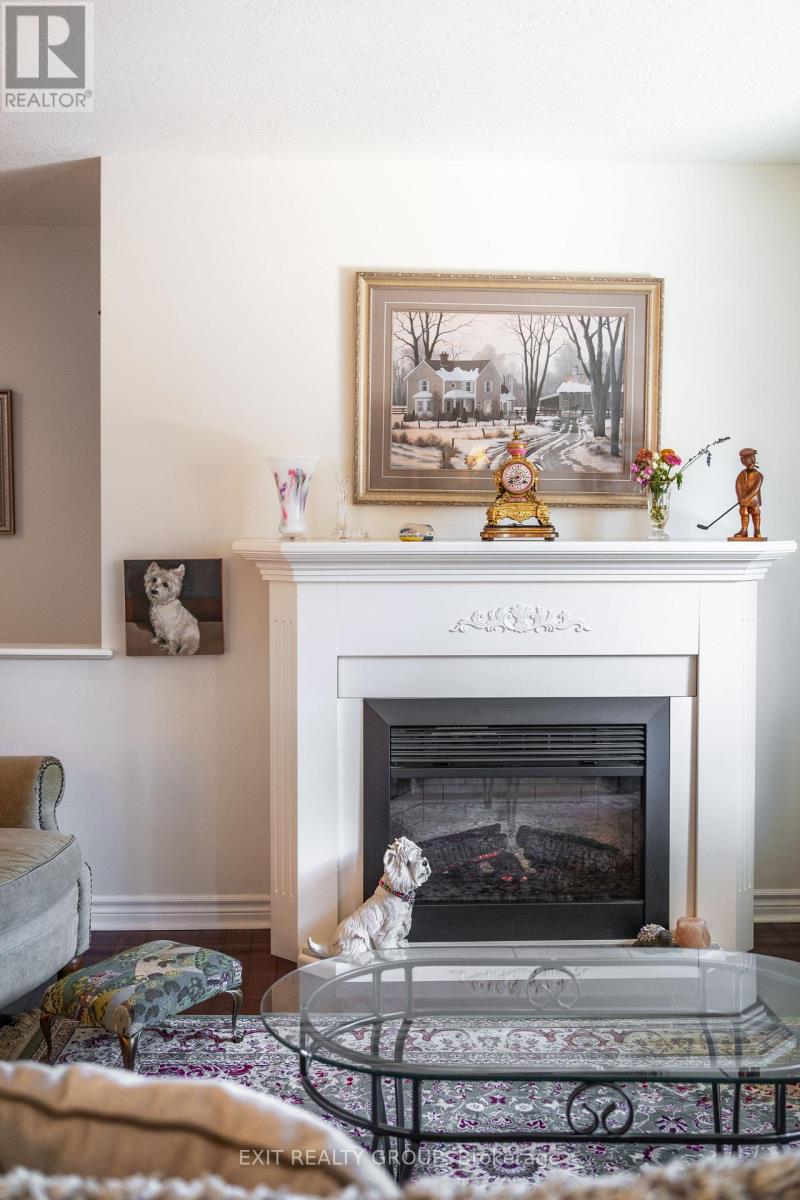 26 Aletha Drive, Prince Edward County, Ontario  K0K 3L0 - Photo 12 - X12286262