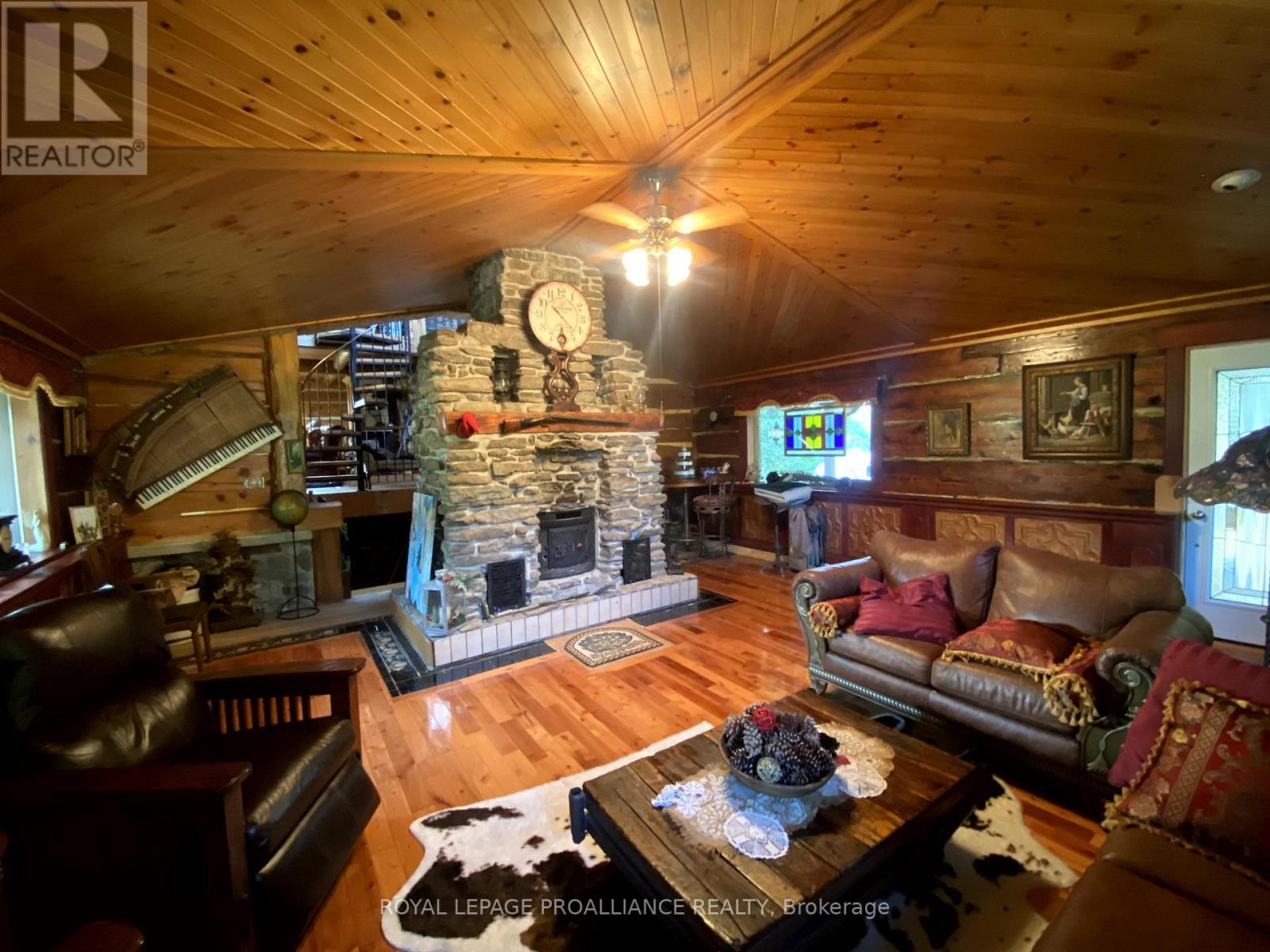 1464 County Road 28, Quinte West, Ontario  K0K 1H0 - Photo 7 - X12286277