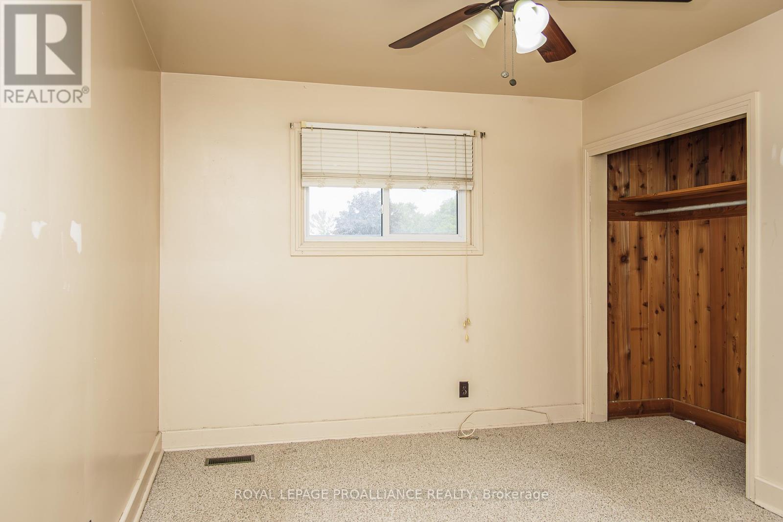 8 Reynolds Crescent, Belleville, Ontario  K8P 2W7 - Photo 27 - X12286536