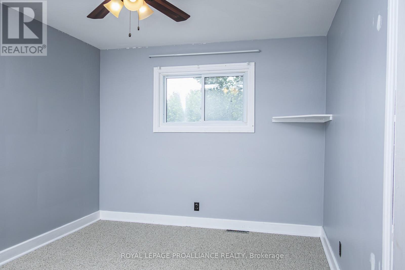 8 Reynolds Crescent, Belleville, Ontario  K8P 2W7 - Photo 28 - X12286536