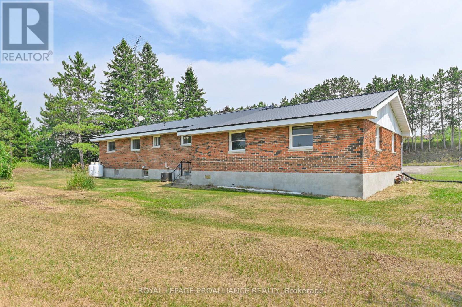 6055 Highway 37, Tweed, Ontario  K0K 3J0 - Photo 31 - X12287583