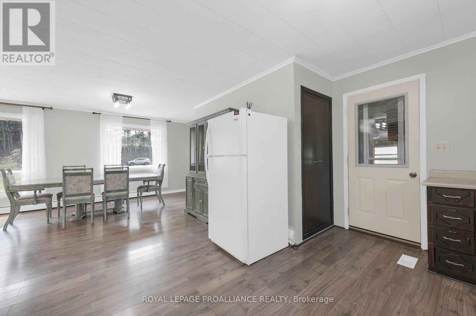 6055 Highway 37, Tweed, Ontario  K0K 3J0 - Photo 8 - X12287583