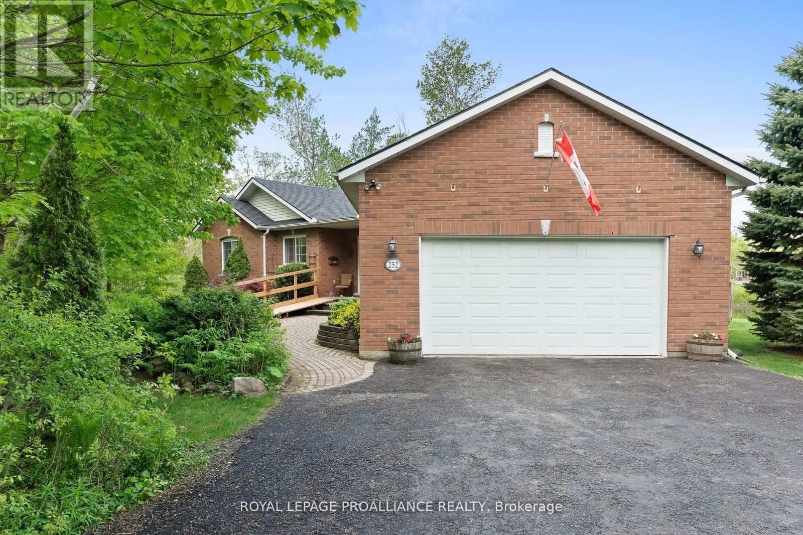 252 Bullis Road, Brighton, Ontario  K0K 1H0 - Photo 4 - X12288512