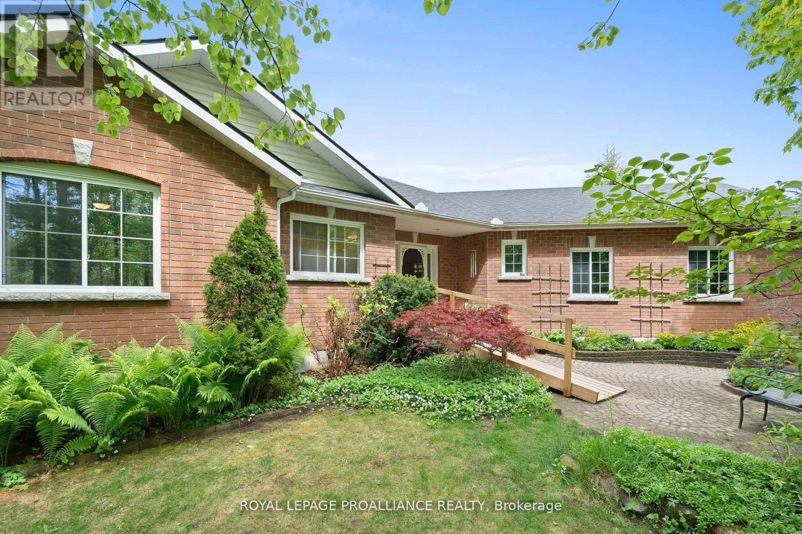 252 Bullis Road, Brighton, Ontario  K0K 1H0 - Photo 9 - X12288512
