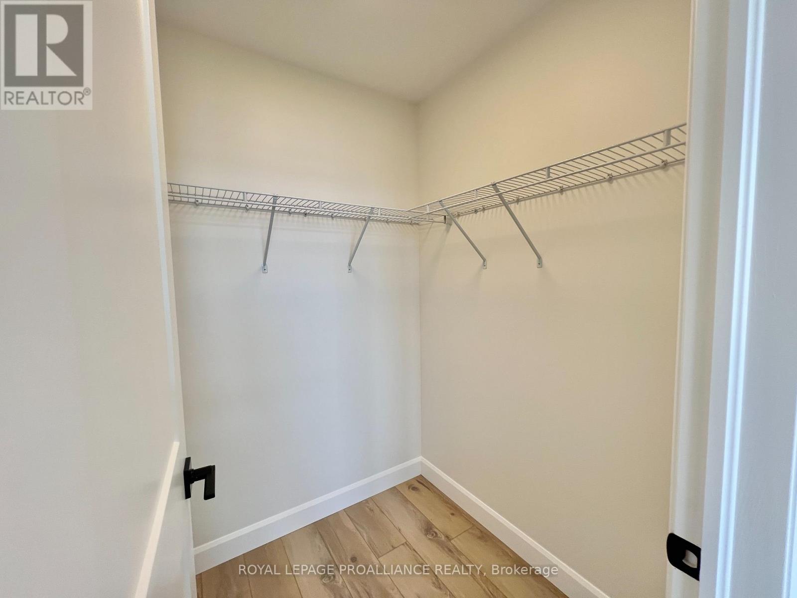 16 Horton Court, Belleville, Ontario  K8P 0H3 - Photo 15 - X12288677