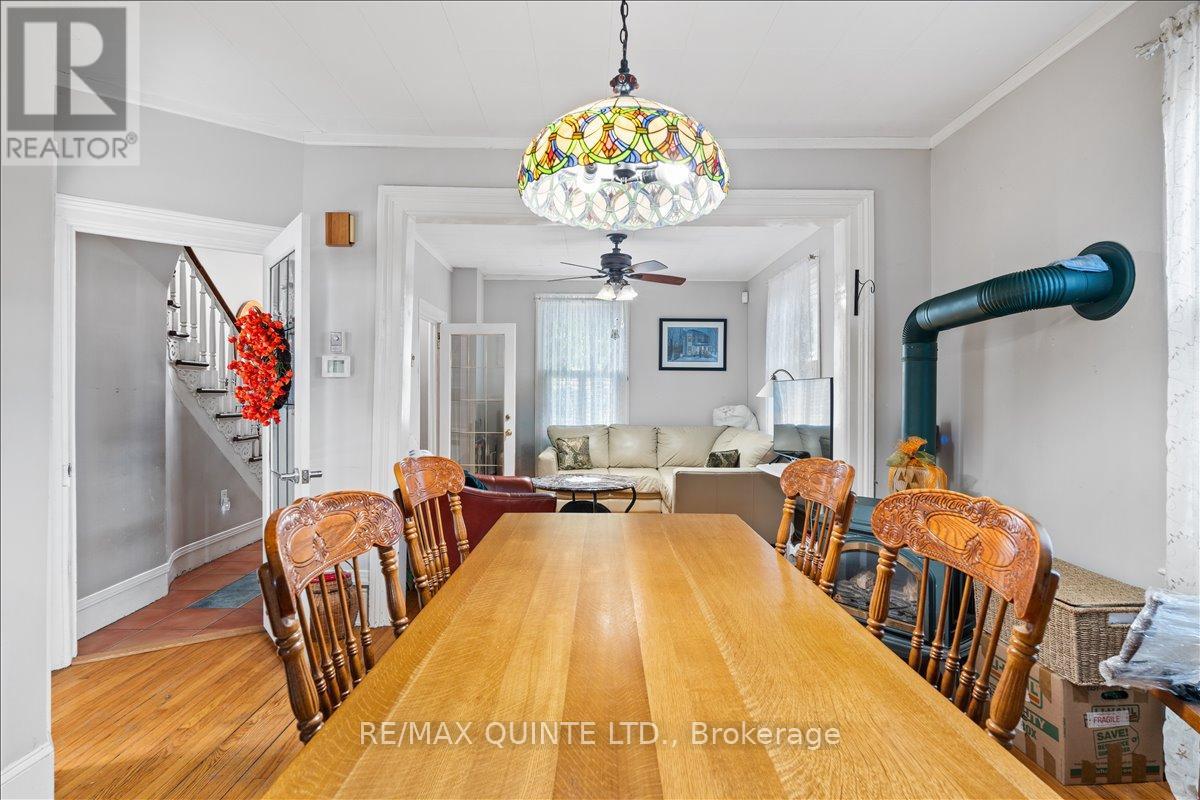 370 Main Street, Prince Edward County, Ontario  K0K 2T0 - Photo 10 - X12291212
