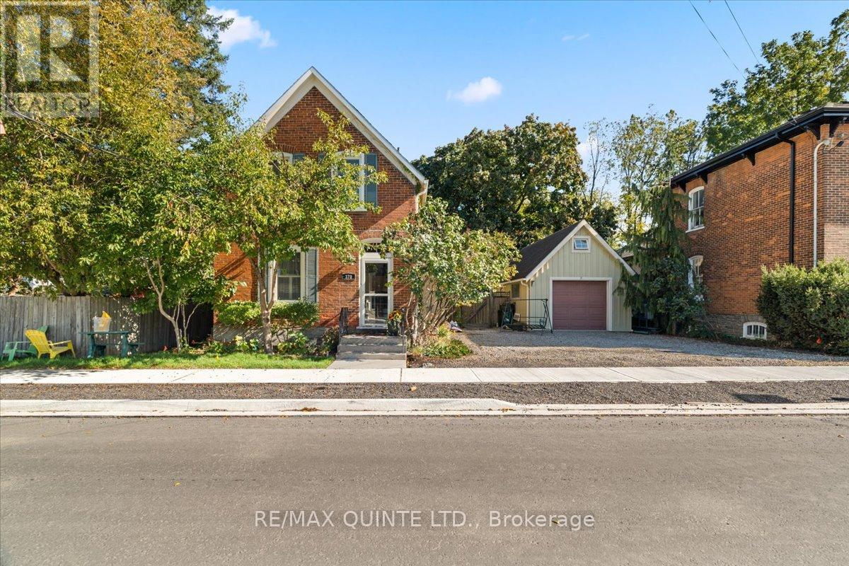 370 Main Street, Prince Edward County, Ontario  K0K 2T0 - Photo 2 - X12291212