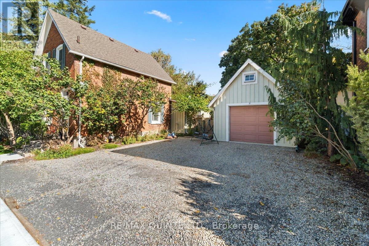 370 Main Street, Prince Edward County, Ontario  K0K 2T0 - Photo 3 - X12291212