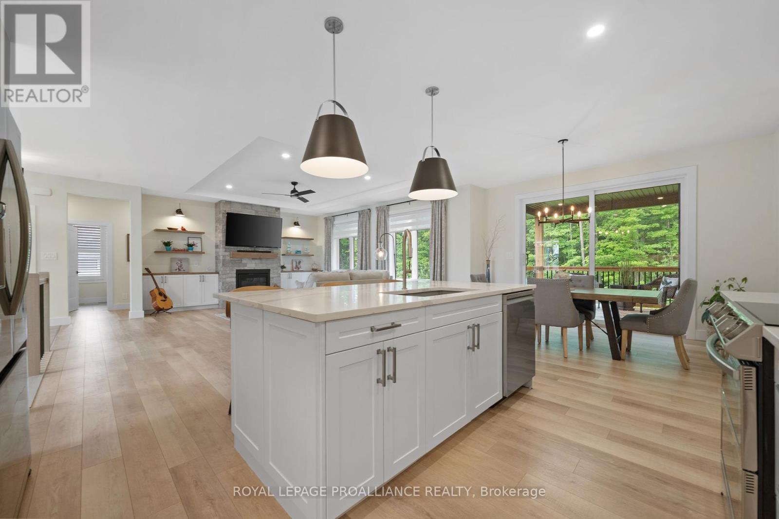 329 Michael's Way, Prince Edward County, Ontario  K0K 1L0 - Photo 16 - X12291441