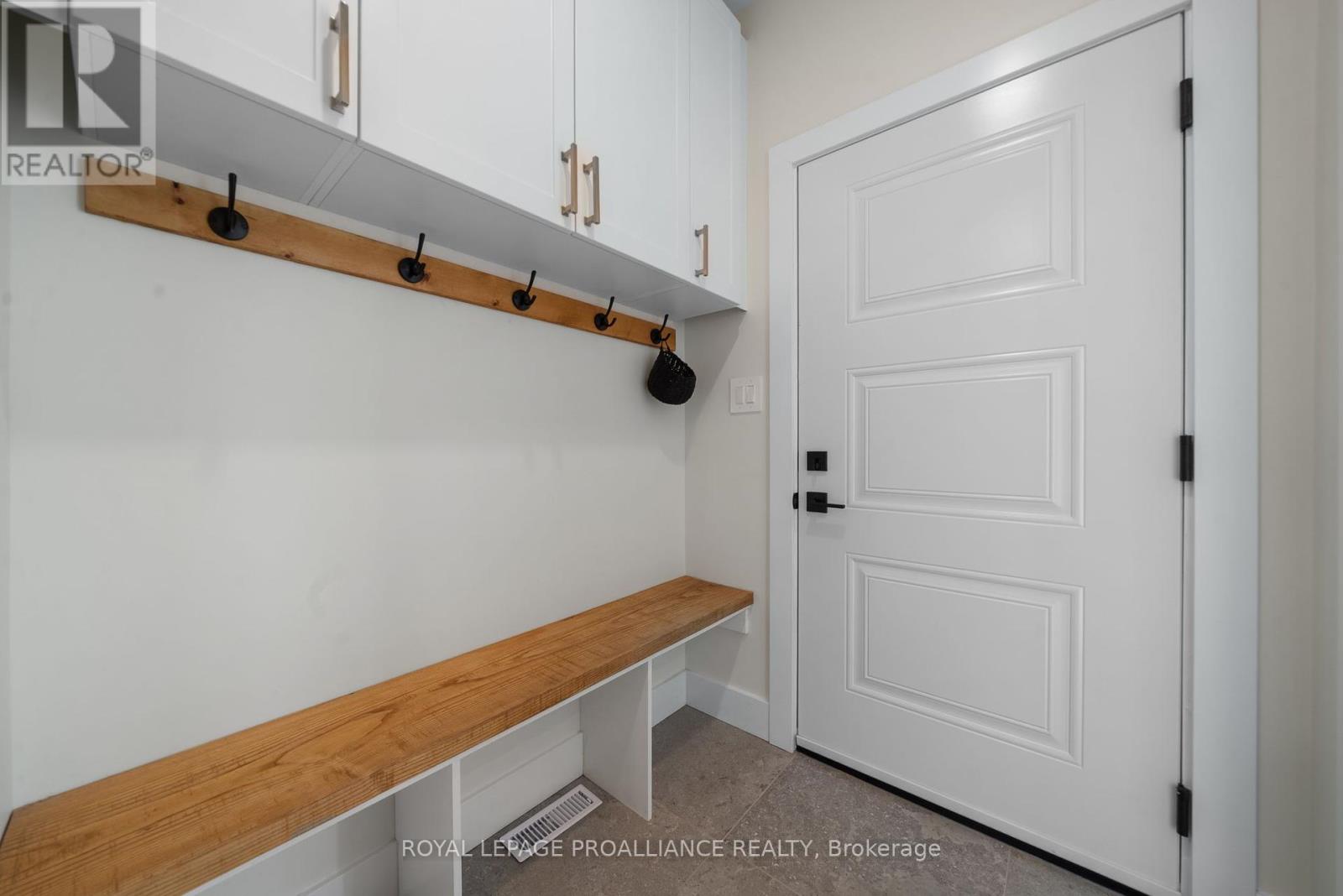 329 Michael's Way, Prince Edward County, Ontario  K0K 1L0 - Photo 27 - X12291441
