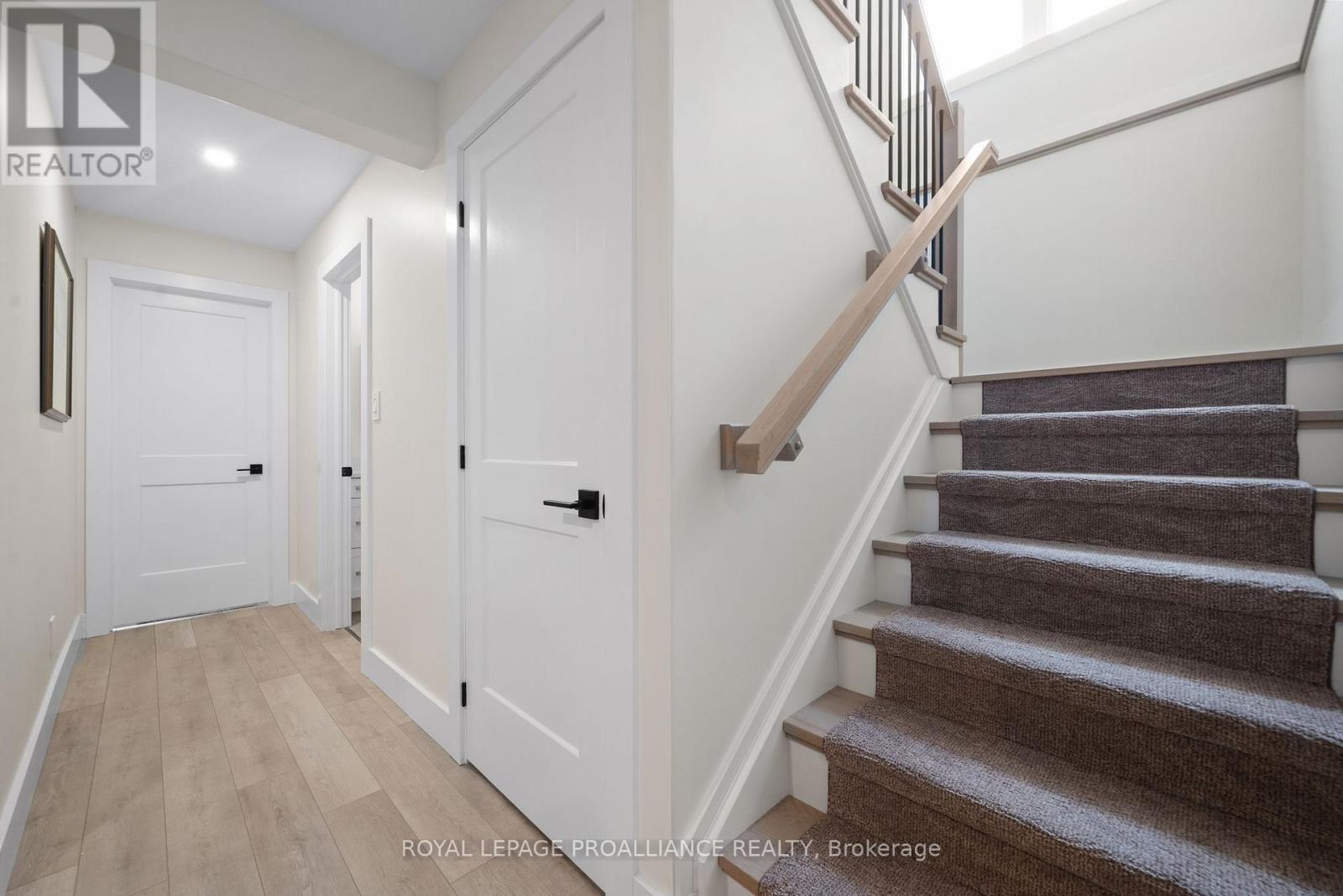 329 Michael's Way, Prince Edward County, Ontario  K0K 1L0 - Photo 32 - X12291441