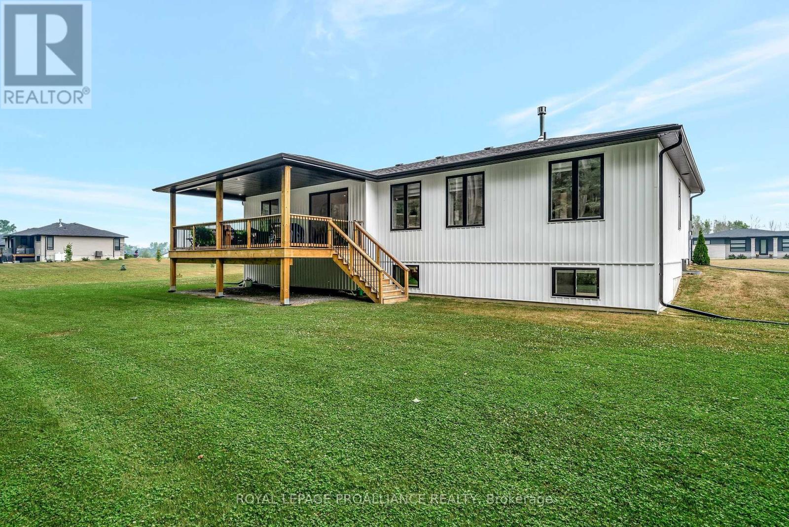 329 Michael's Way, Prince Edward County, Ontario  K0K 1L0 - Photo 48 - X12291441