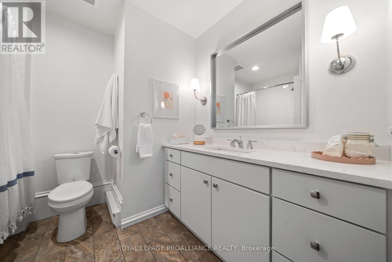 3 - 99 Bridge Street E, Belleville, Ontario  K8N 1M2 - Photo 40 - X12294531
