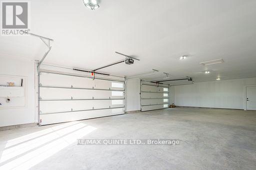 225 Mitchells Crossroad, Prince Edward County, Ontario  K0K 2T0 - Photo 24 - X12294600