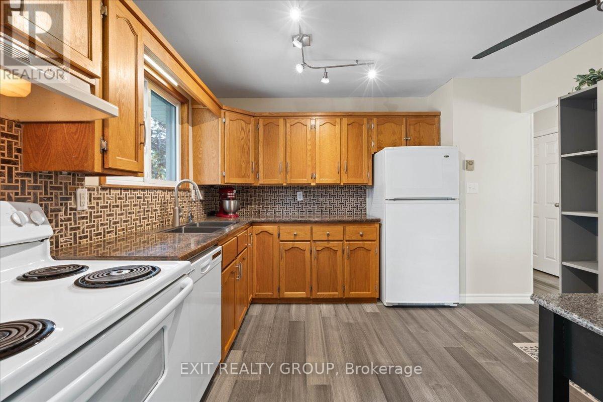 1 Queen Street W, Brighton, Ontario  K0K 1H0 - Photo 12 - X12295905