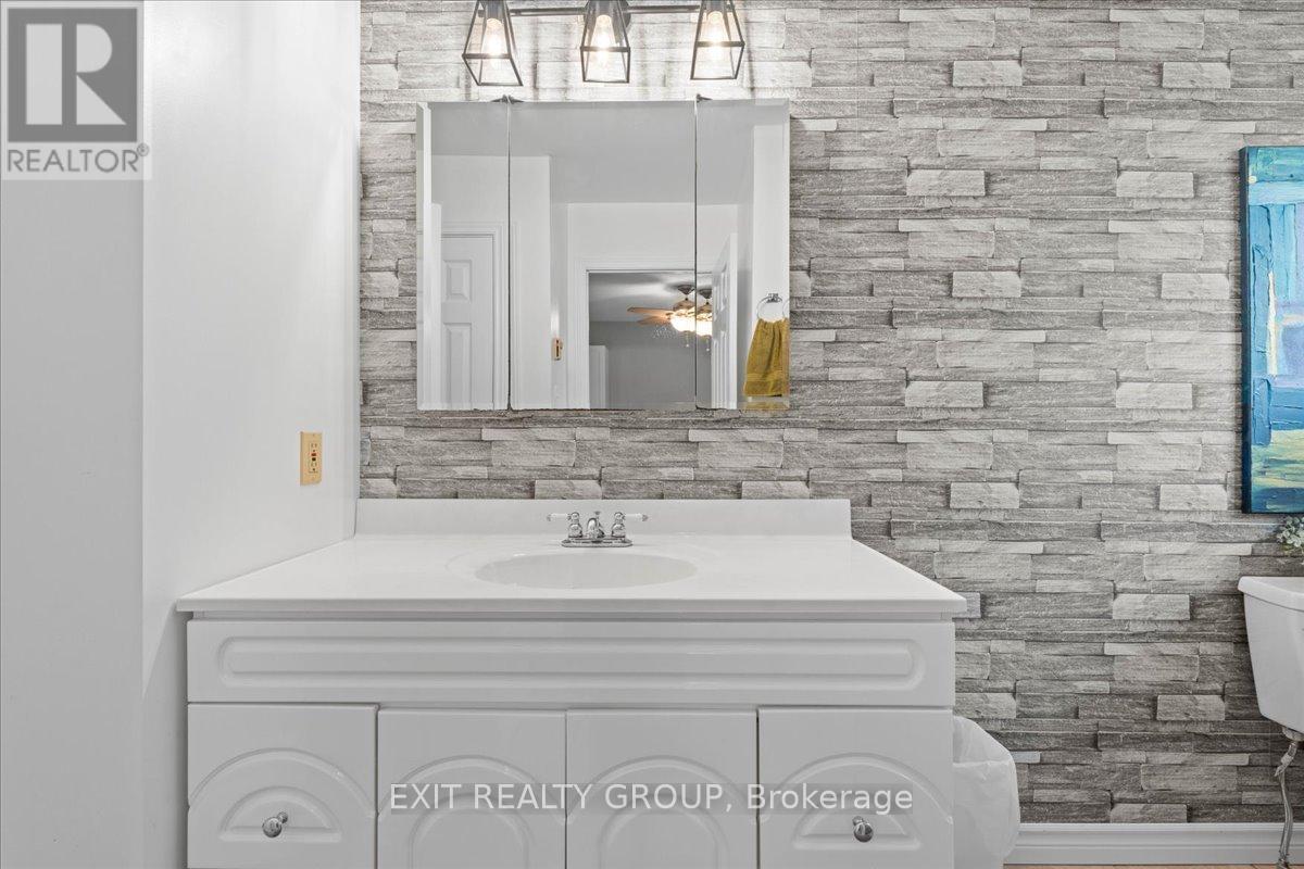 1 Queen Street W, Brighton, Ontario  K0K 1H0 - Photo 17 - X12295905