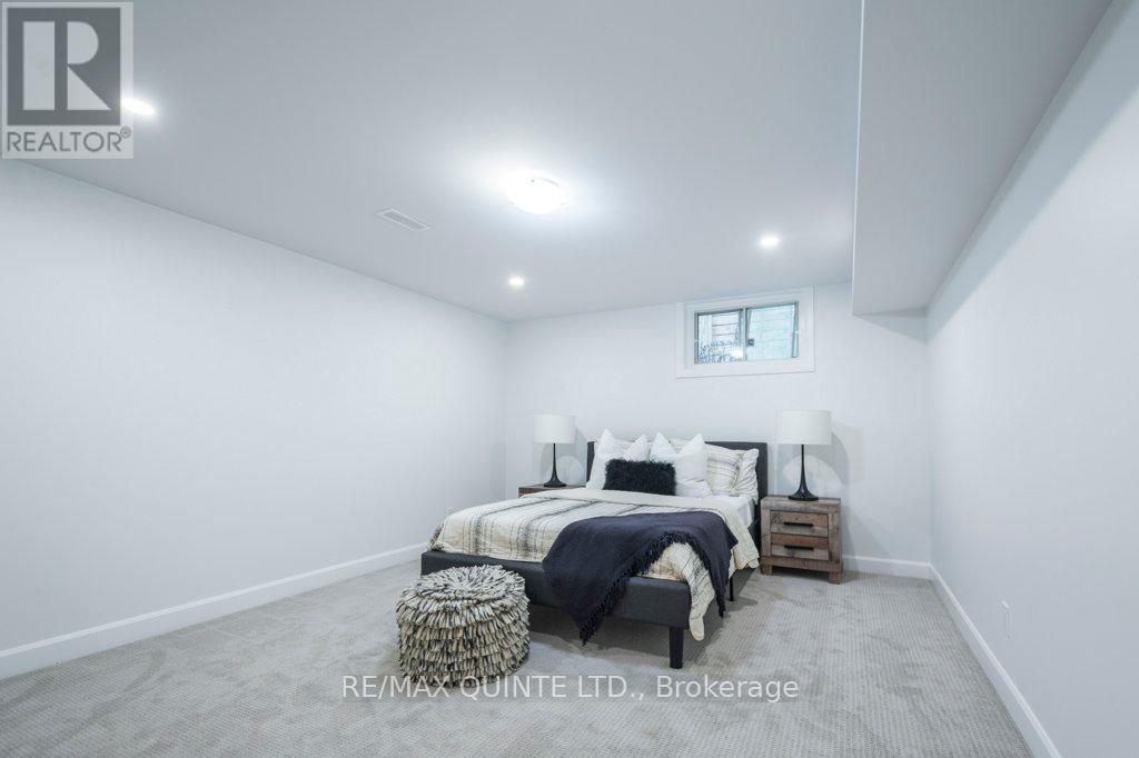 1190 County 3 Road, Prince Edward County, Ontario  K8N 4Z1 - Photo 23 - X12297501