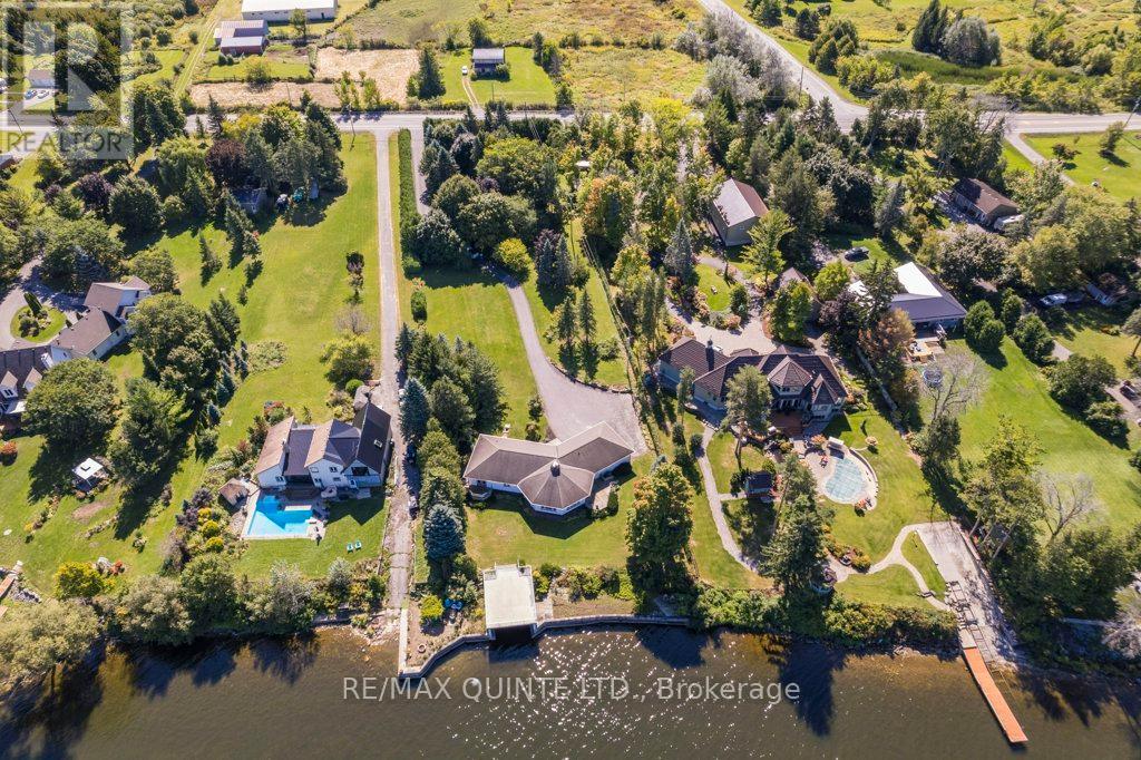 1190 County 3 Road, Prince Edward County, Ontario  K8N 4Z1 - Photo 27 - X12297501