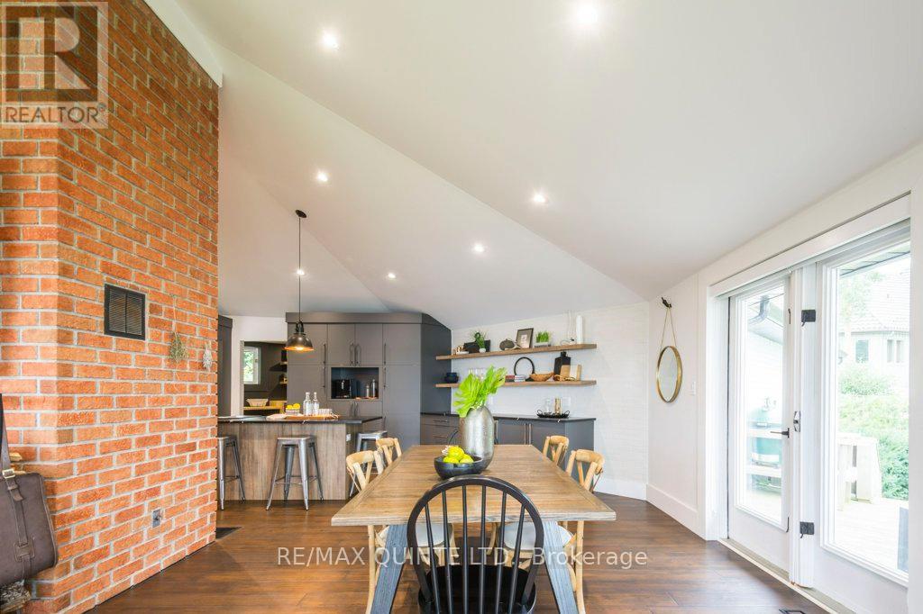 1190 County 3 Road, Prince Edward County, Ontario  K8N 4Z1 - Photo 8 - X12297501