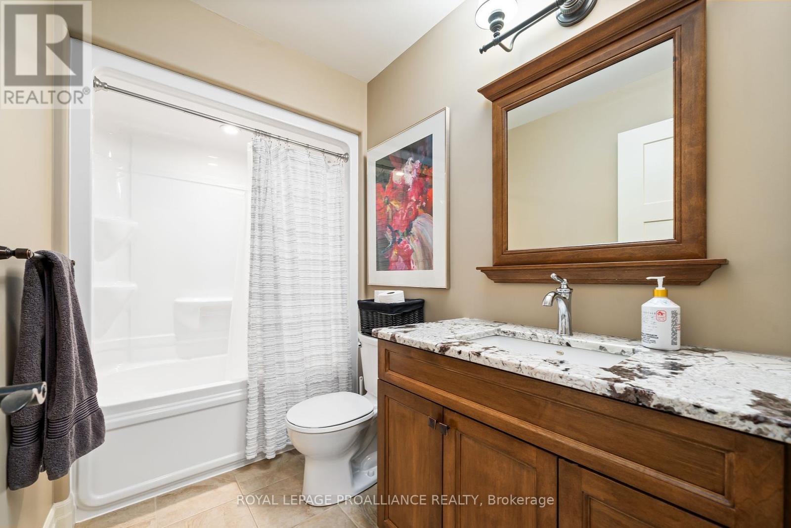 19 Scenic Drive, Belleville, Ontario  K8N 0C2 - Photo 16 - X12298144