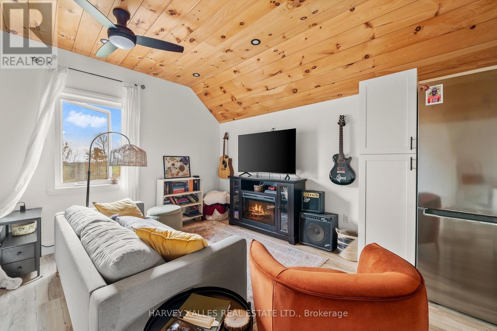 2100 County Rd 1 Road, Prince Edward County, Ontario  K0K 1G0 - Photo 40 - X12299074