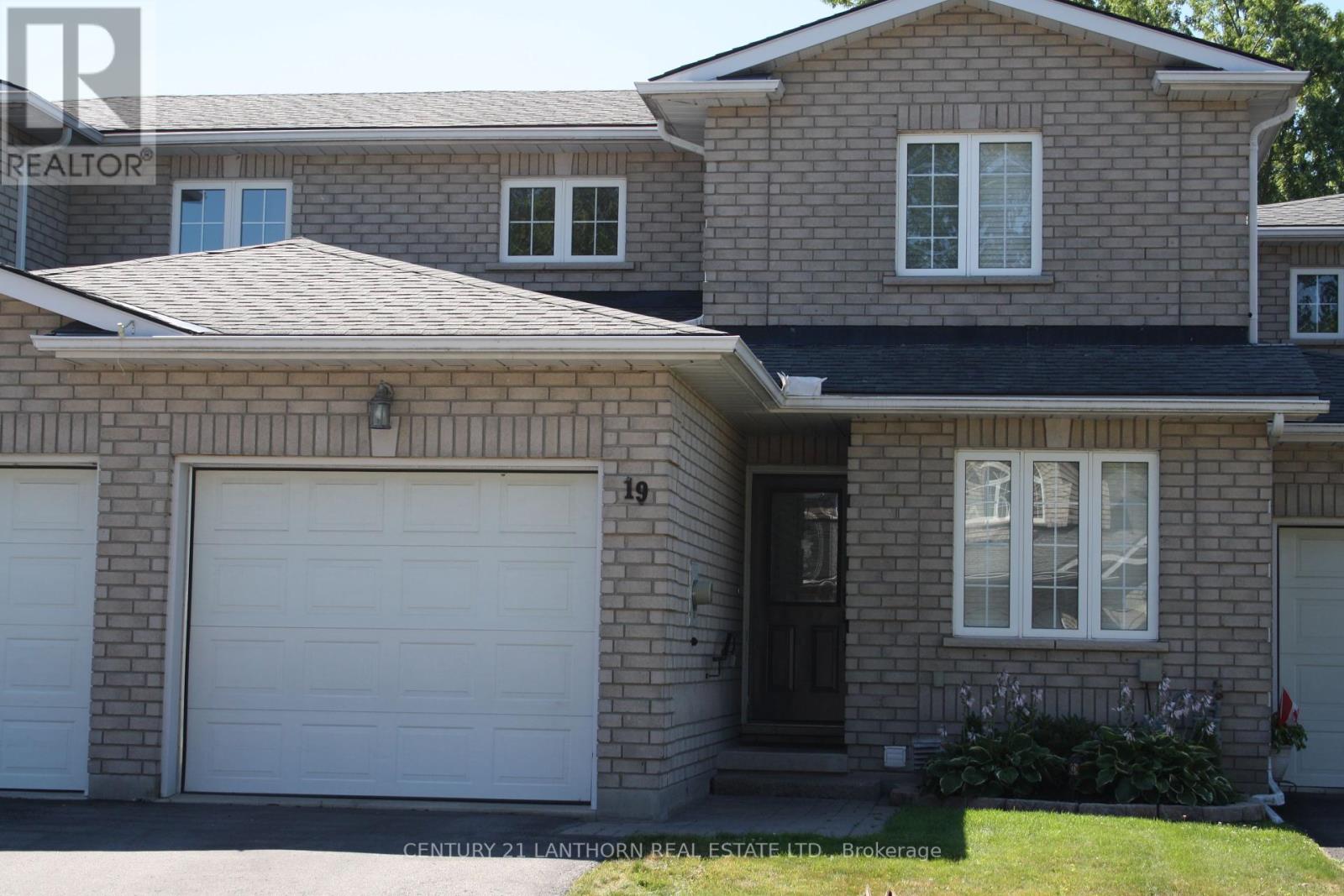 19 PINEGROVE COURT, Belleville, Ontario