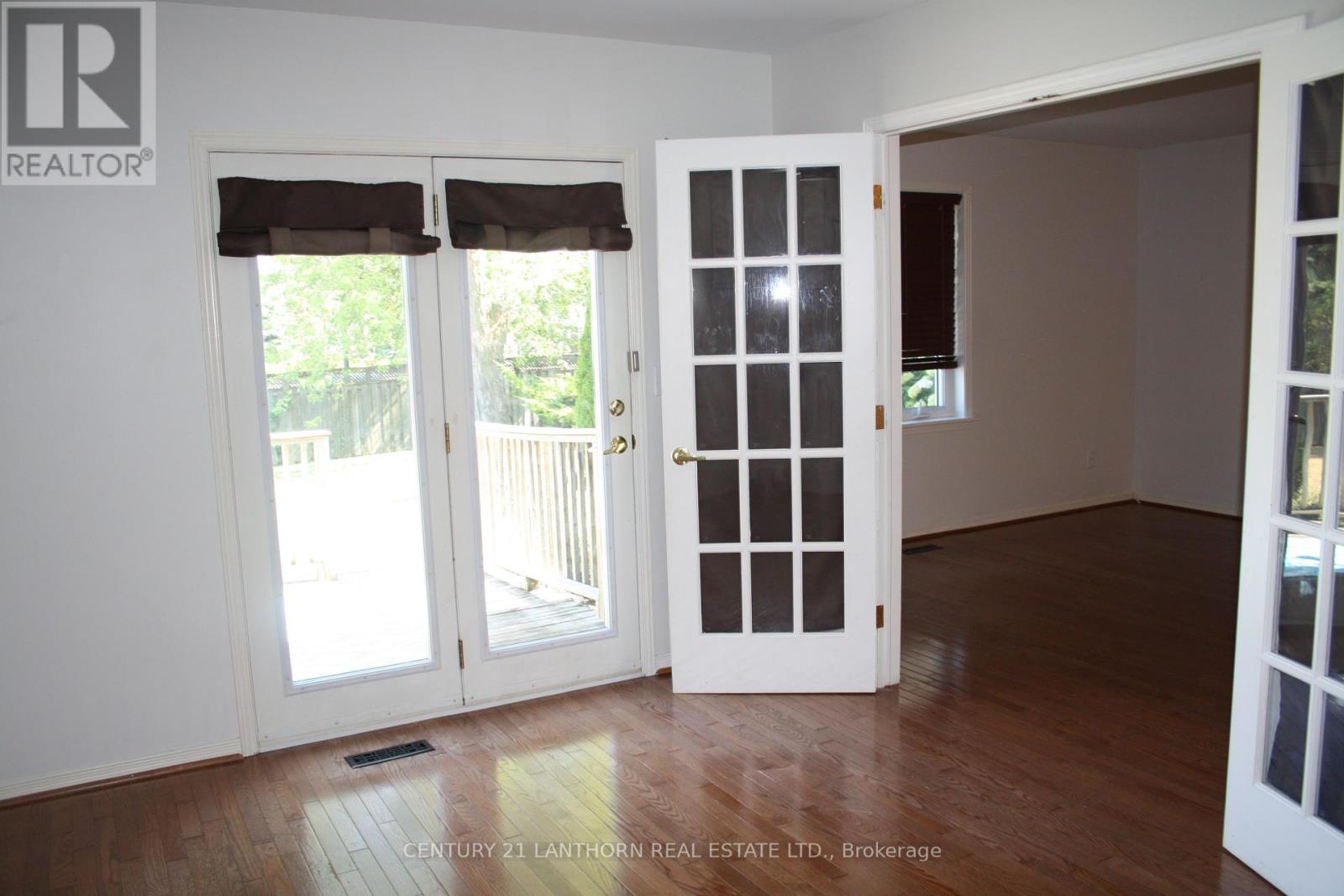 19 Pinegrove Court, Belleville, Ontario  K8N 5X9 - Photo 11 - X12299180