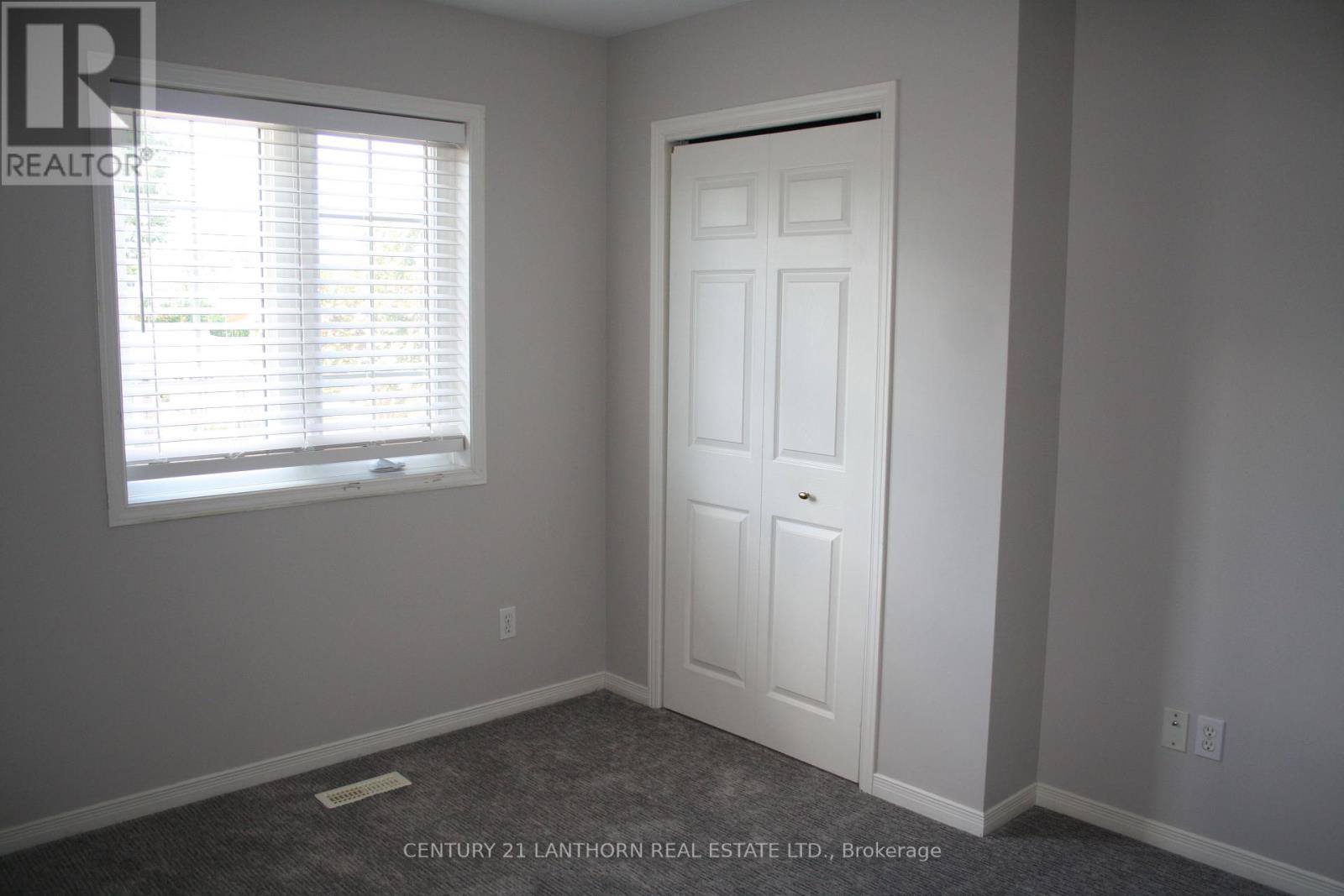 19 Pinegrove Court, Belleville, Ontario  K8N 5X9 - Photo 16 - X12299180