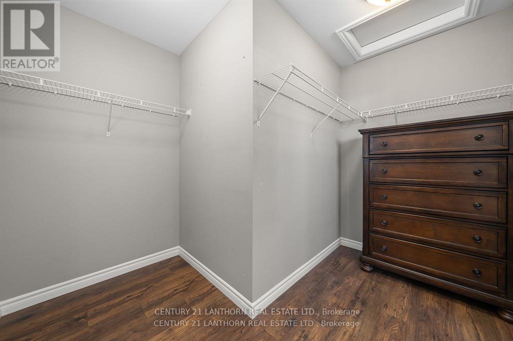 23 Glenwood Street, Quinte West, Ontario  K0K 2C0 - Photo 18 - X12299218