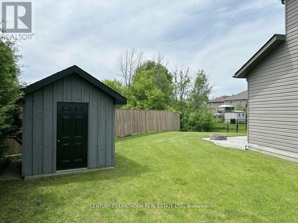 23 Glenwood Street, Quinte West, Ontario  K0K 2C0 - Photo 35 - X12299218