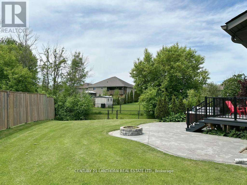 23 Glenwood Street, Quinte West, Ontario  K0K 2C0 - Photo 36 - X12299218