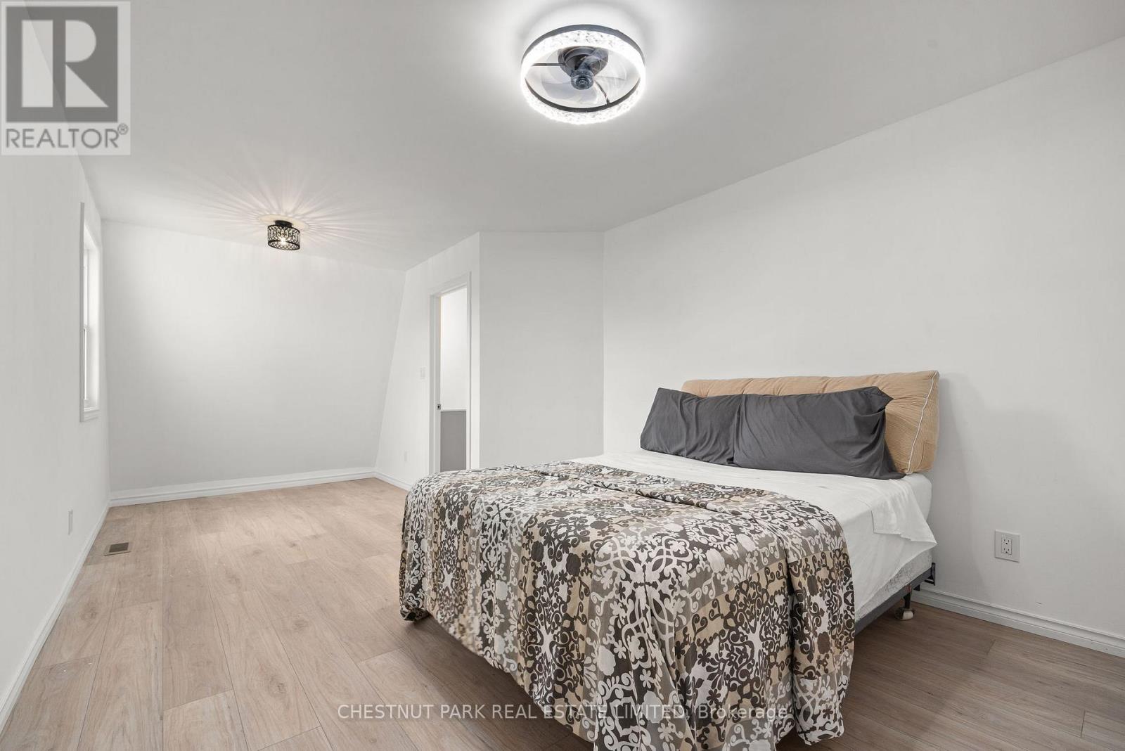 33 Broad Street, Prince Edward County, Ontario  K0K 2T0 - Photo 37 - X12299336