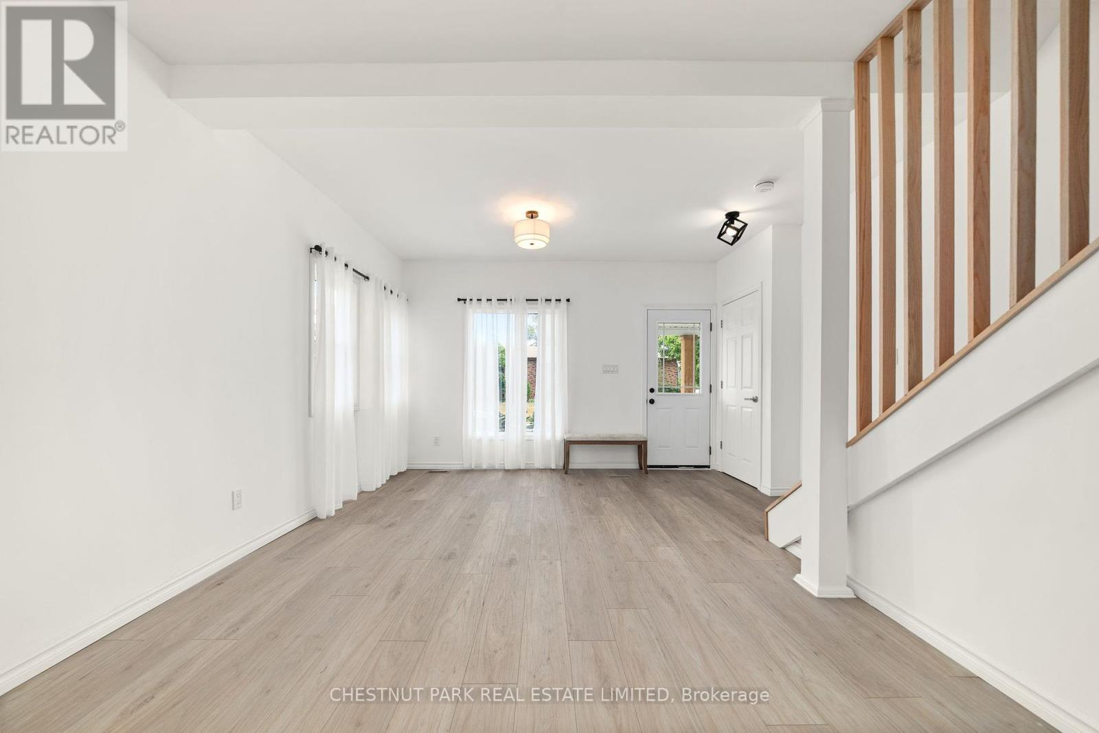 33 Broad Street, Prince Edward County, Ontario  K0K 2T0 - Photo 7 - X12299336