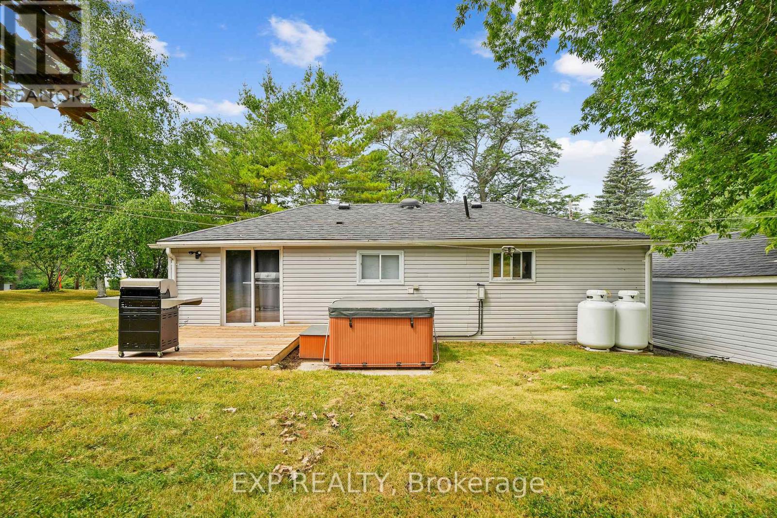 5421 Lakeshore Drive, Hamilton Township, Ontario  K0K 2H0 - Photo 6 - X12300393