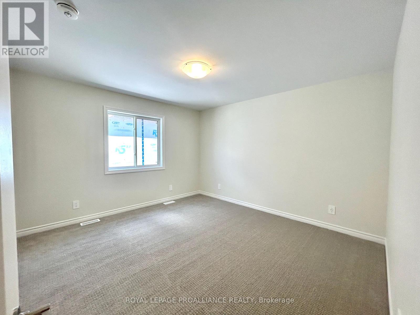14 Peace River Street, Belleville, Ontario  K8N 0V6 - Photo 19 - X12300624