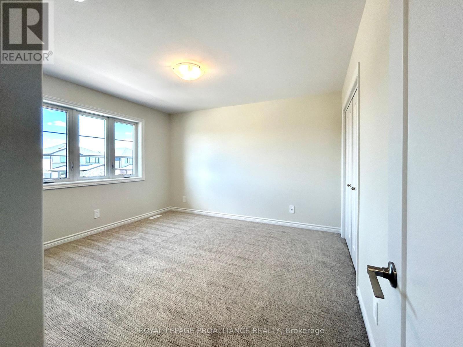 14 Peace River Street, Belleville, Ontario  K8N 0V6 - Photo 20 - X12300624