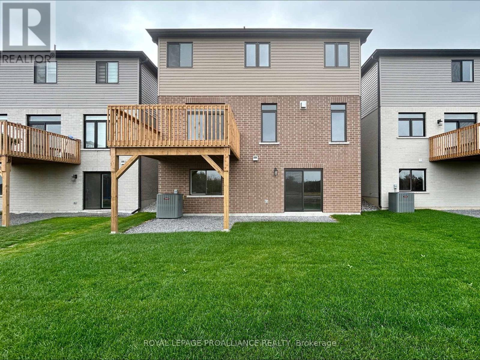14 Peace River Street, Belleville, Ontario  K8N 0V6 - Photo 27 - X12300624