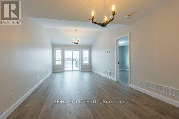 57 Sandhu Crescent, Belleville, Ontario  K8P 0G7 - Photo 8 - X12300926