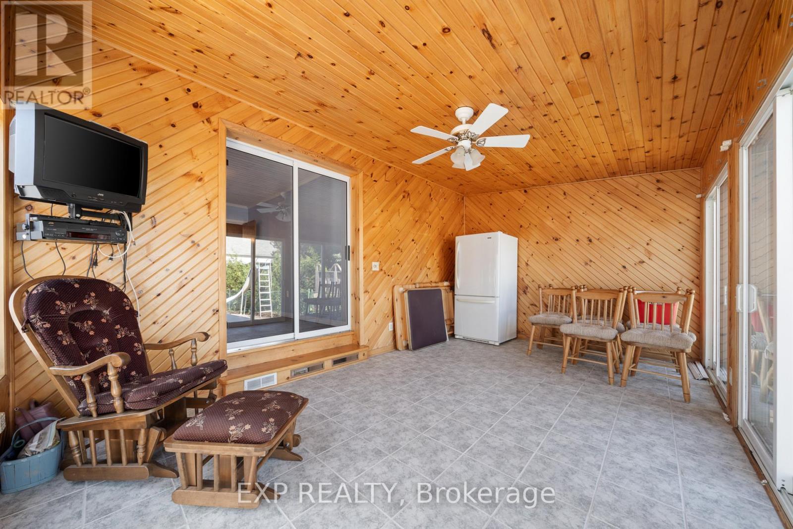 361 Picton Main Street, Prince Edward County, Ontario  K0K 2T0 - Photo 29 - X12301634