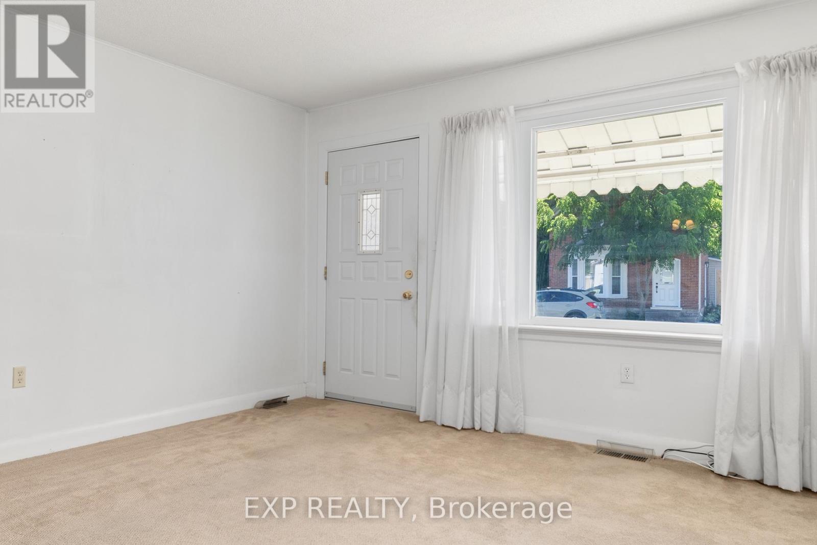 361 Picton Main Street, Prince Edward County, Ontario  K0K 2T0 - Photo 8 - X12301634