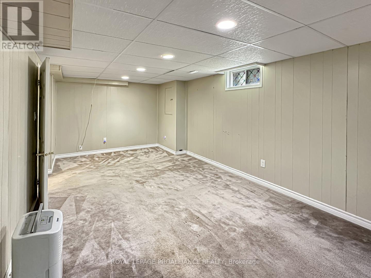 43 Dungannon Drive, Belleville, Ontario  K8P 5E7 - Photo 42 - X12301685