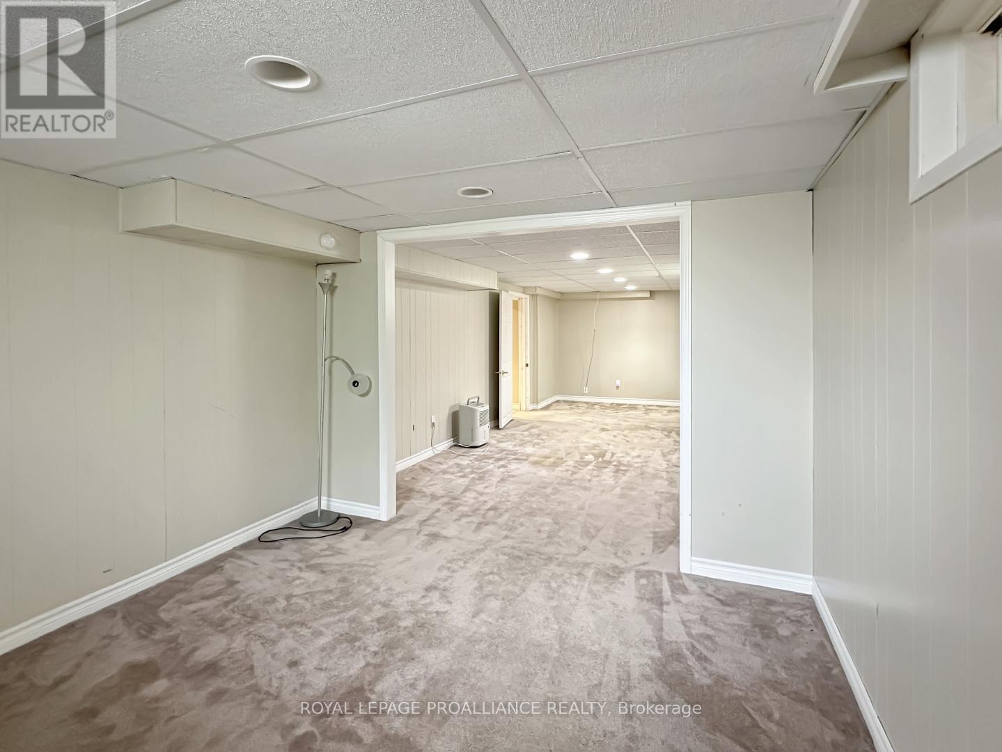 43 Dungannon Drive, Belleville, Ontario  K8P 5E7 - Photo 44 - X12301685