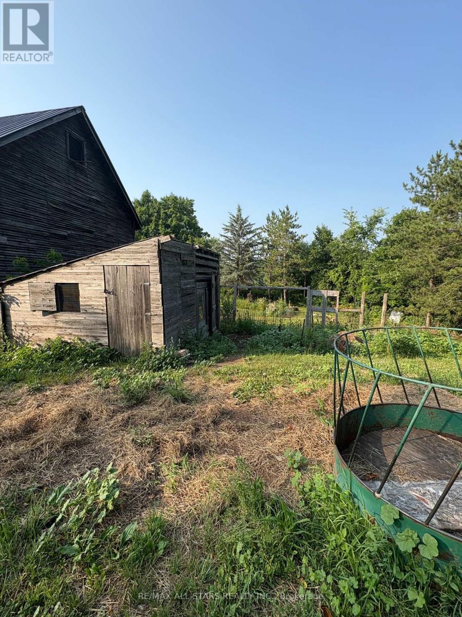 412 Cooper Road, Madoc, Ontario  K0K 2K0 - Photo 7 - X12304270