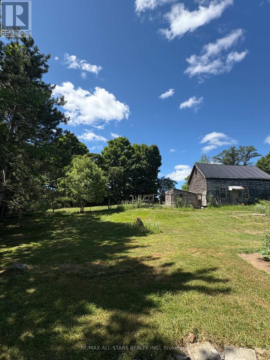 412 Cooper Road, Madoc, Ontario  K0K 2K0 - Photo 8 - X12304270