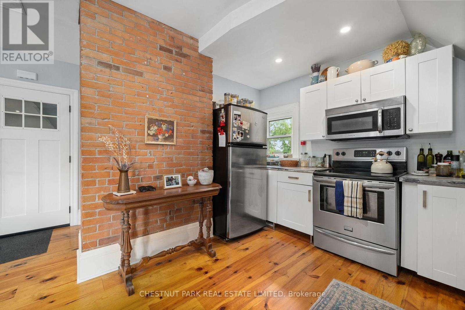 365 Main Street, Prince Edward County, Ontario  K0K 2T0 - Photo 42 - X12304572