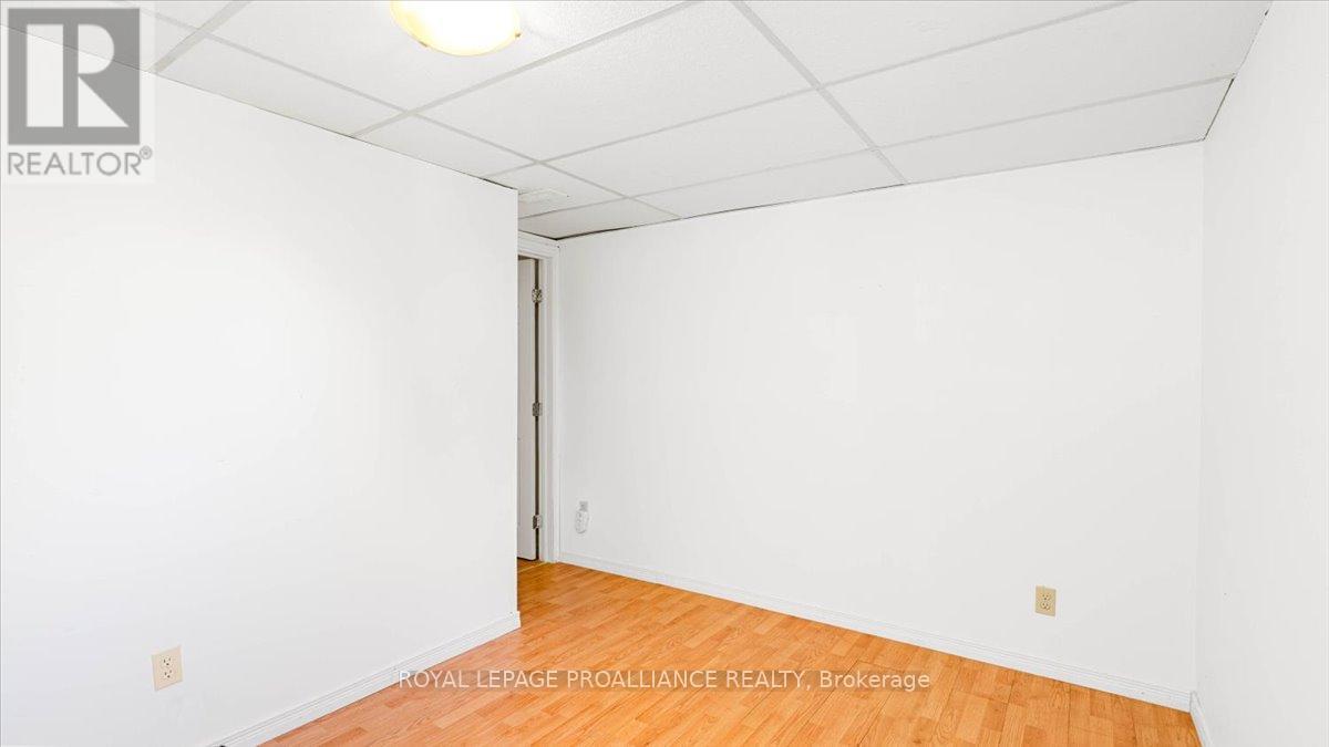 46 Tracey Street, Belleville, Ontario  K8P 2R5 - Photo 15 - X12305553