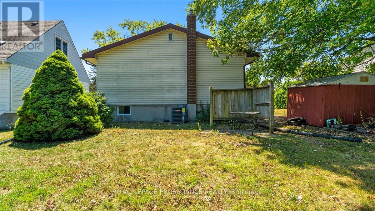 46 Tracey Street, Belleville, Ontario  K8P 2R5 - Photo 21 - X12305553