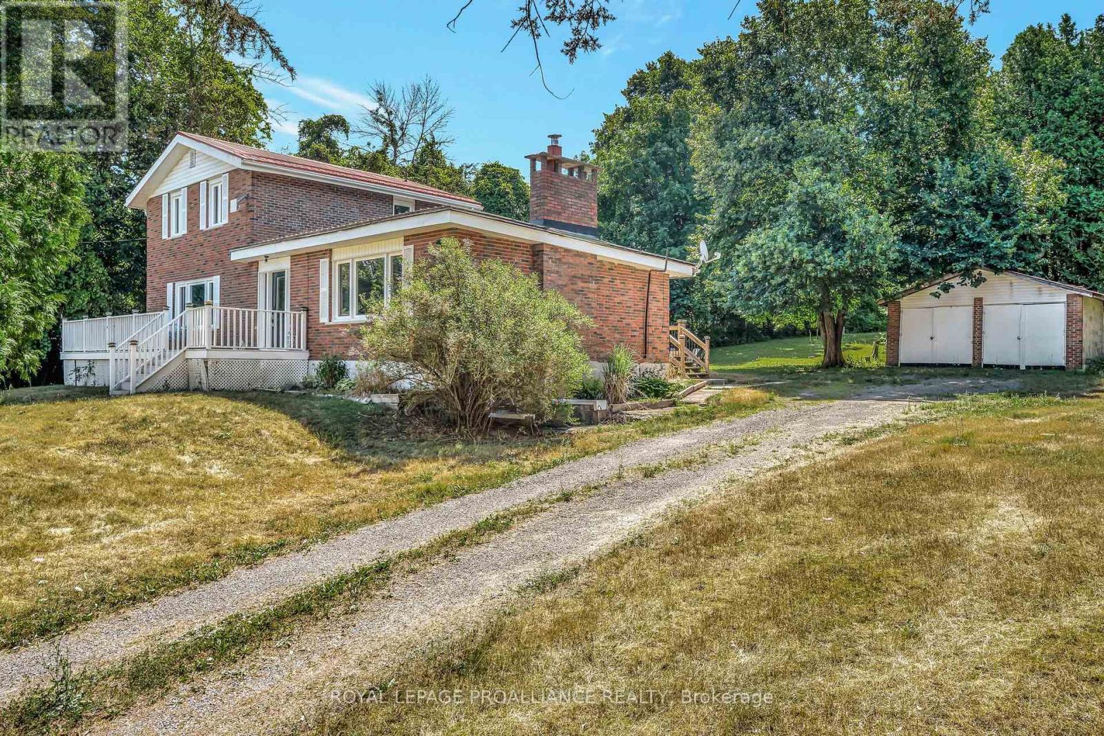 1692 North Big Island Road, Prince Edward County, Ontario  K0K 1W0 - Photo 4 - X12305786