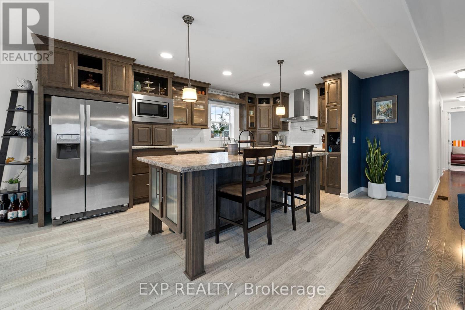 3589 County Road 8, Prince Edward County, Ontario  K0K 2T0 - Photo 11 - X12307182