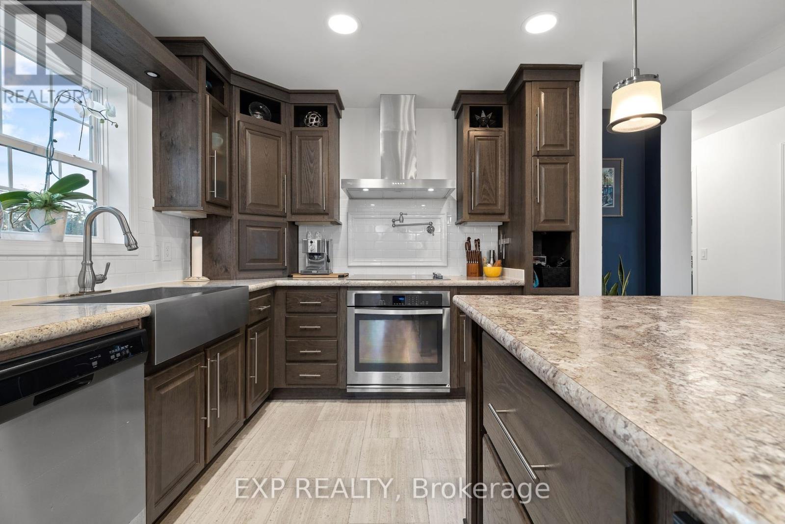3589 County Road 8, Prince Edward County, Ontario  K0K 2T0 - Photo 13 - X12307182